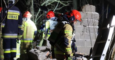 Jedna osoba poszukiwana w gruzowisku po zawaleniu się budynku w miejscowości Besiekierz Nawojowy